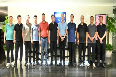 河北易县县委副书记、县长杨大伟带队莅临中民石材产业集团参观考察